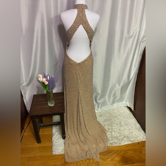 La Femme Pink Blush Gown - Picture 8 of 14